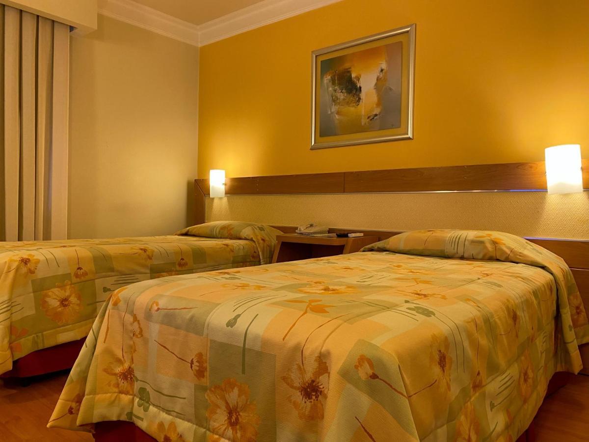 Itatiaia Hotel Passo Fundo Bagian luar foto
