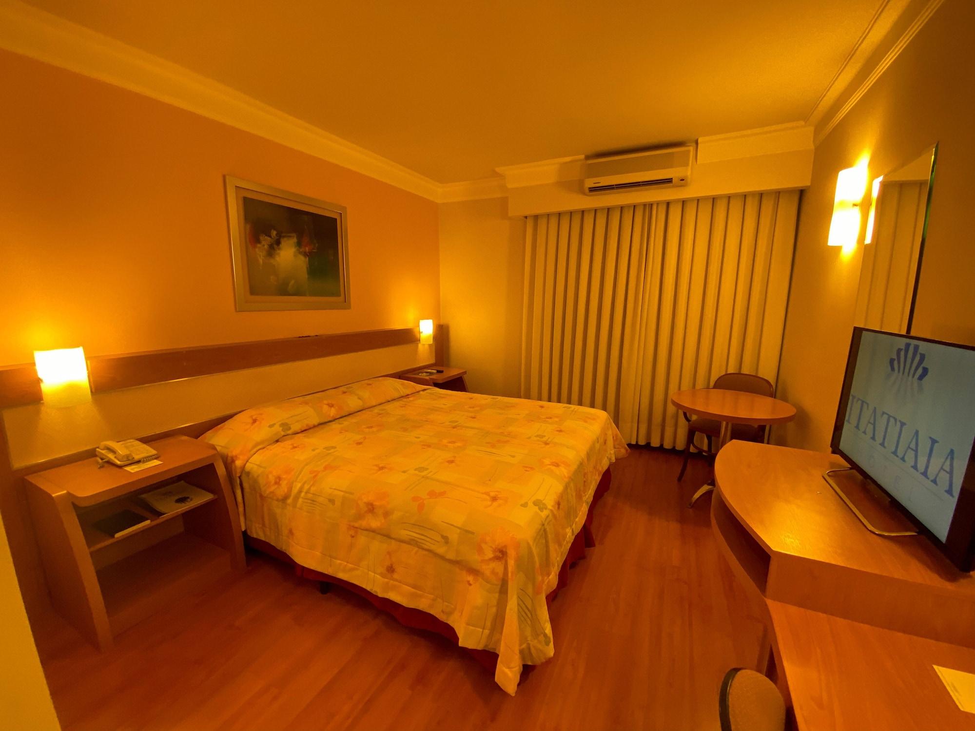 Itatiaia Hotel Passo Fundo Bagian luar foto