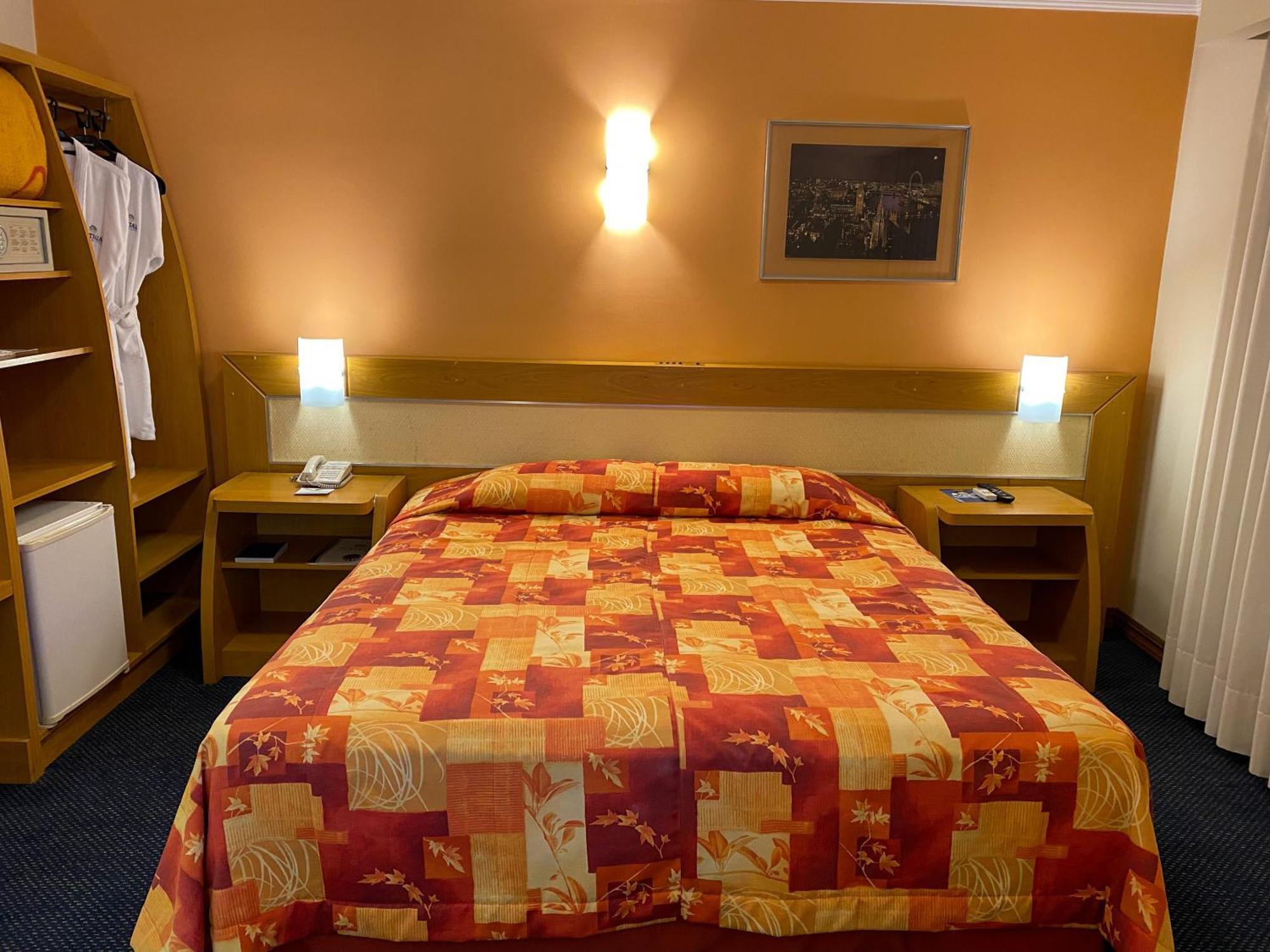 Itatiaia Hotel Passo Fundo Bagian luar foto